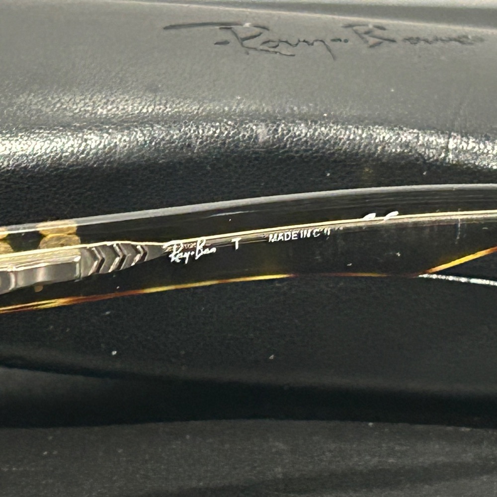 Ray-Ban Tortoise Shell Glasses - Picture 5 of 12